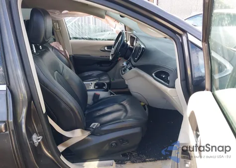 2022 Chrysler Pacifica Hybrid Touring L from USA, damaged, VIN 2C4RC1L72NR122689